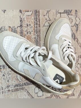 Madewell x Veja™ V-10 Sneakers in Animal Print Leather